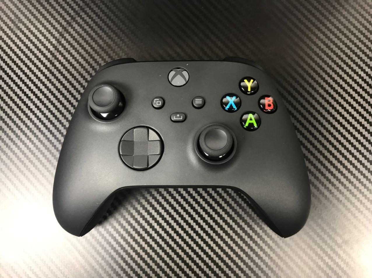 Фотоотчет: распаковка Xbox Series X от PLAYER ONE