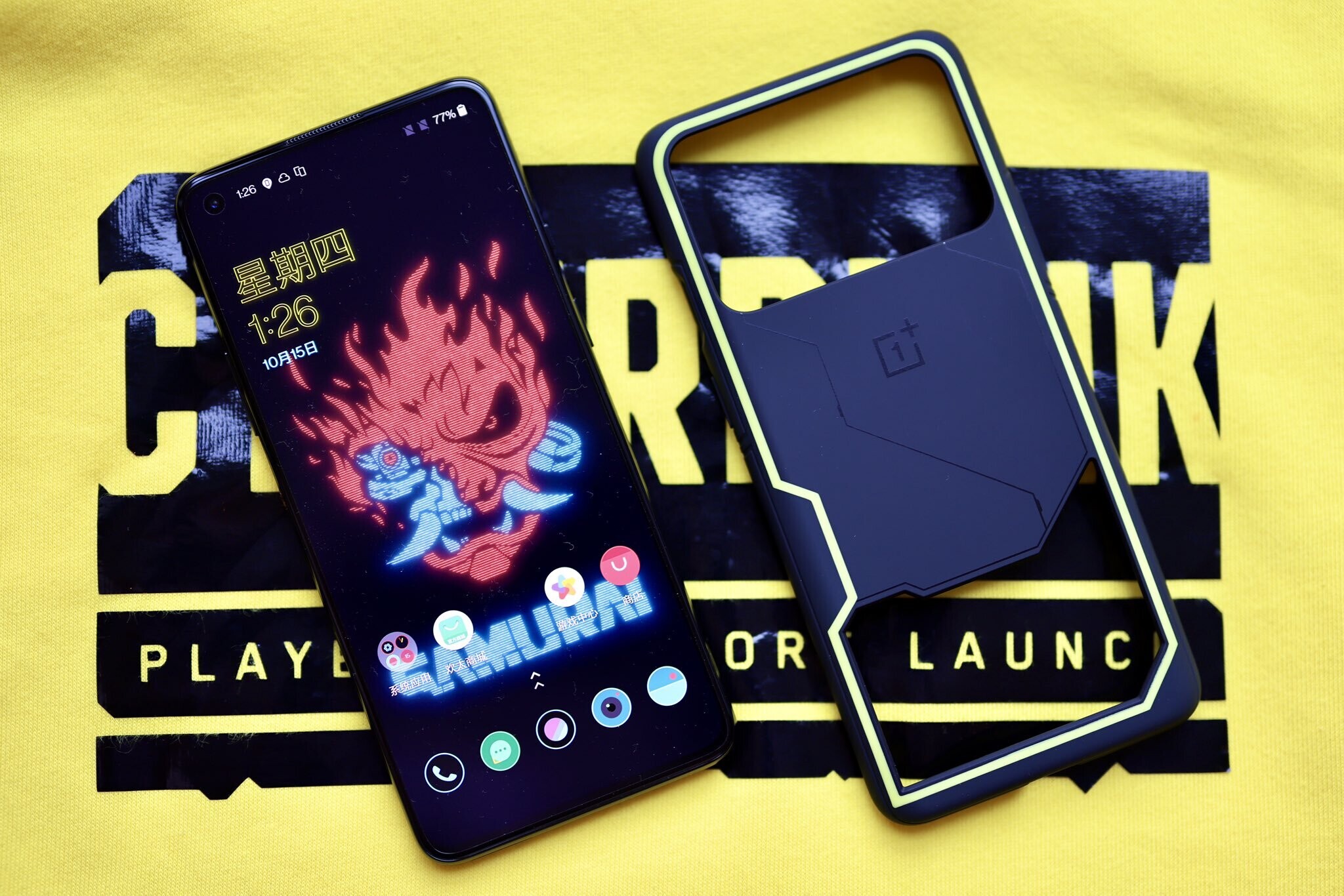 Появились фото смартфона OnePlus 8T в стиле Cyberpunk 2077