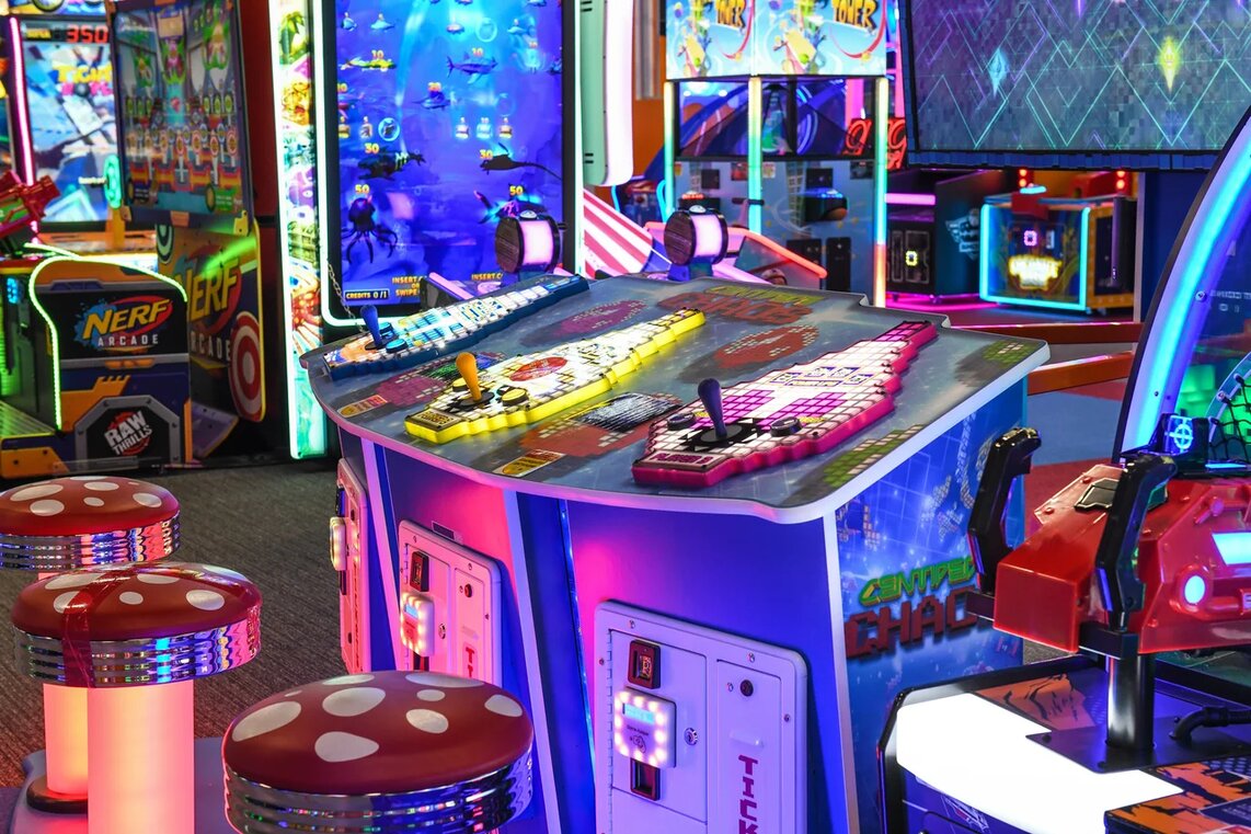 Где много игровых автоматов онлайн казино эльдорадо играть на деньги официальный сайт