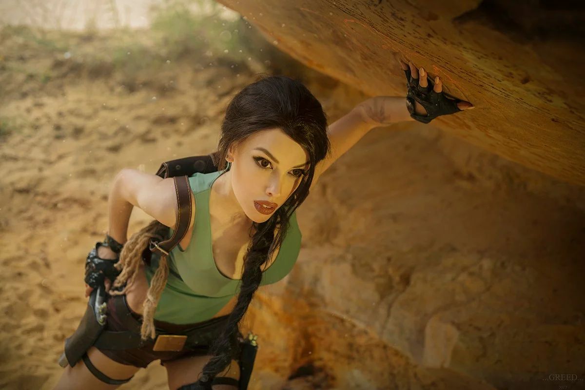 Лучший косплей Лары Крофт в честь 25-летия Tomb Raider (18+)