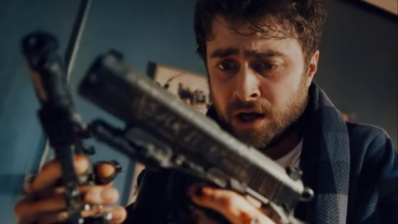 Парни стволами 2. Рэдклифф пушки Акимбо. Дэниел Рэдклифф Guns Akimbo. Daniel Radcliffe пушки Акимбо.