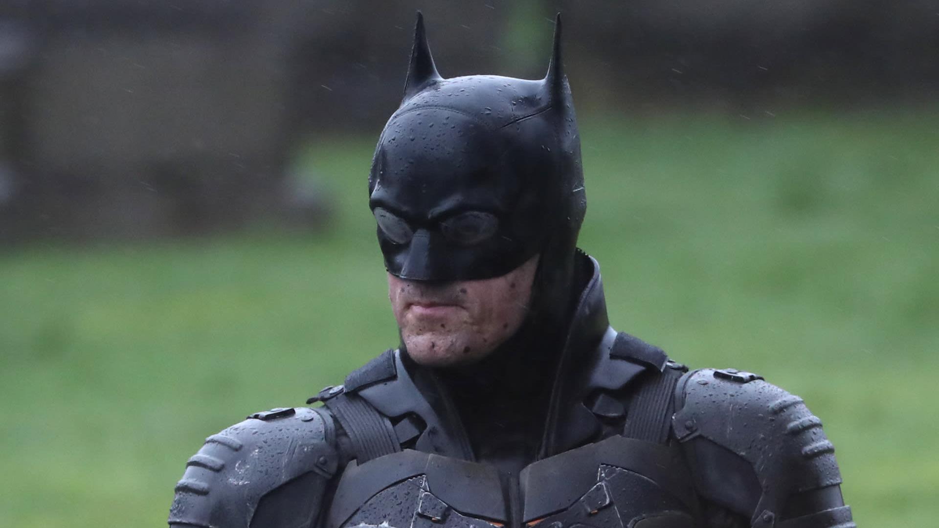 Съемки «Бэтмена» опять остановили из-за коронавируса