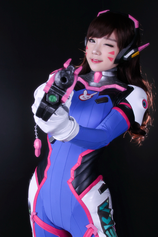 Dva overwatch cosplay